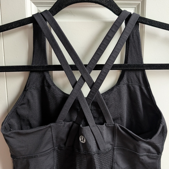 Lululemon Energy Tank - Picture 5 of 6